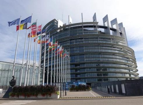 Zástupci evropských energetických společnosti se obávají rozšíření systému EU ETS